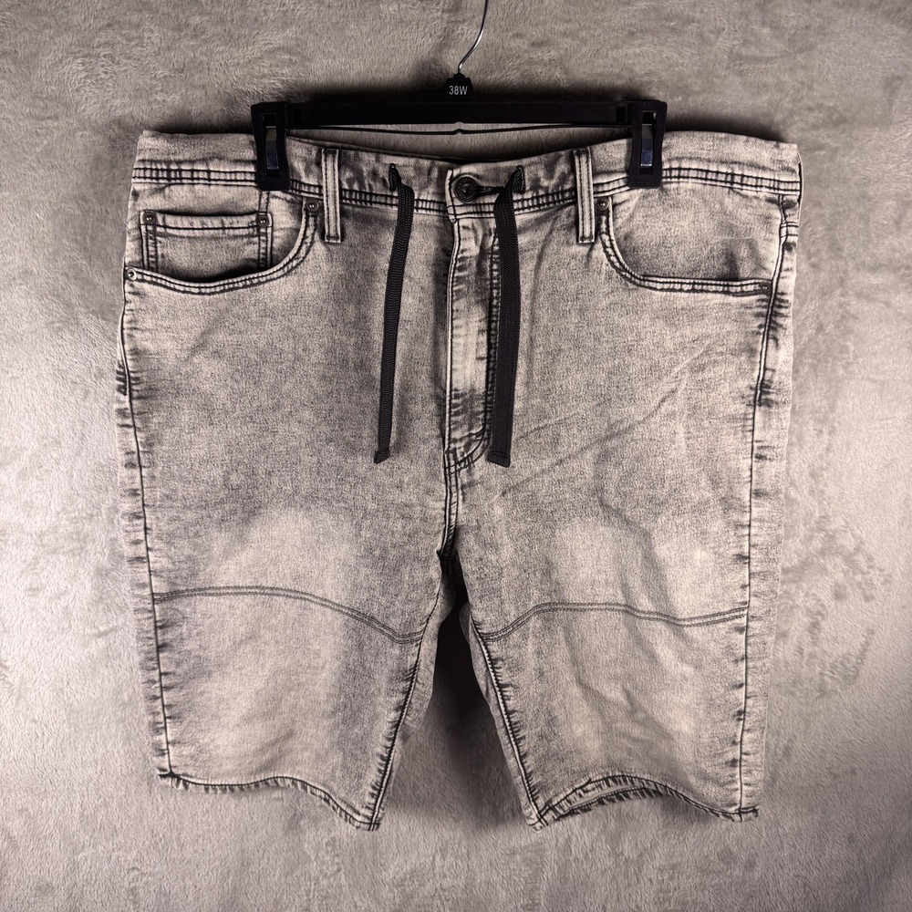 Signature By Levi Strauss Shorts Mens 38 Gray Denim Bermuda 11" Inseam Casual